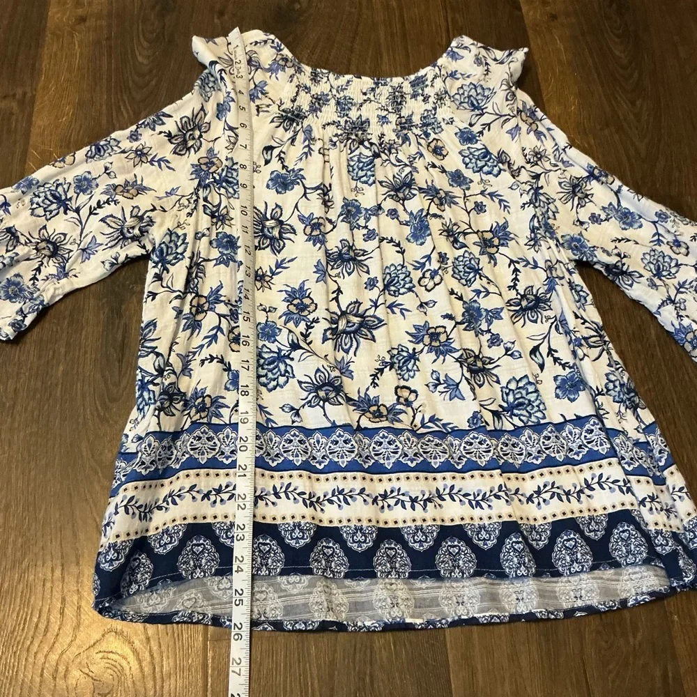 Blue White Floral Boho Blouse Medium Coastal Grandma - Picture 8 of 11